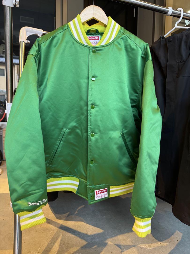 SUPREME SUPREMEミッチェルアンドネス