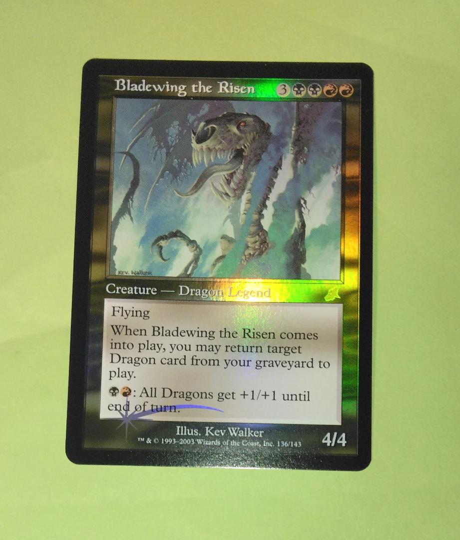 MtG 【Foil】帰ってきた刃の翼 【SCG】 レア Foil 帰ってきた刃の翼 Bladewing the Risen MTG - メルカリ