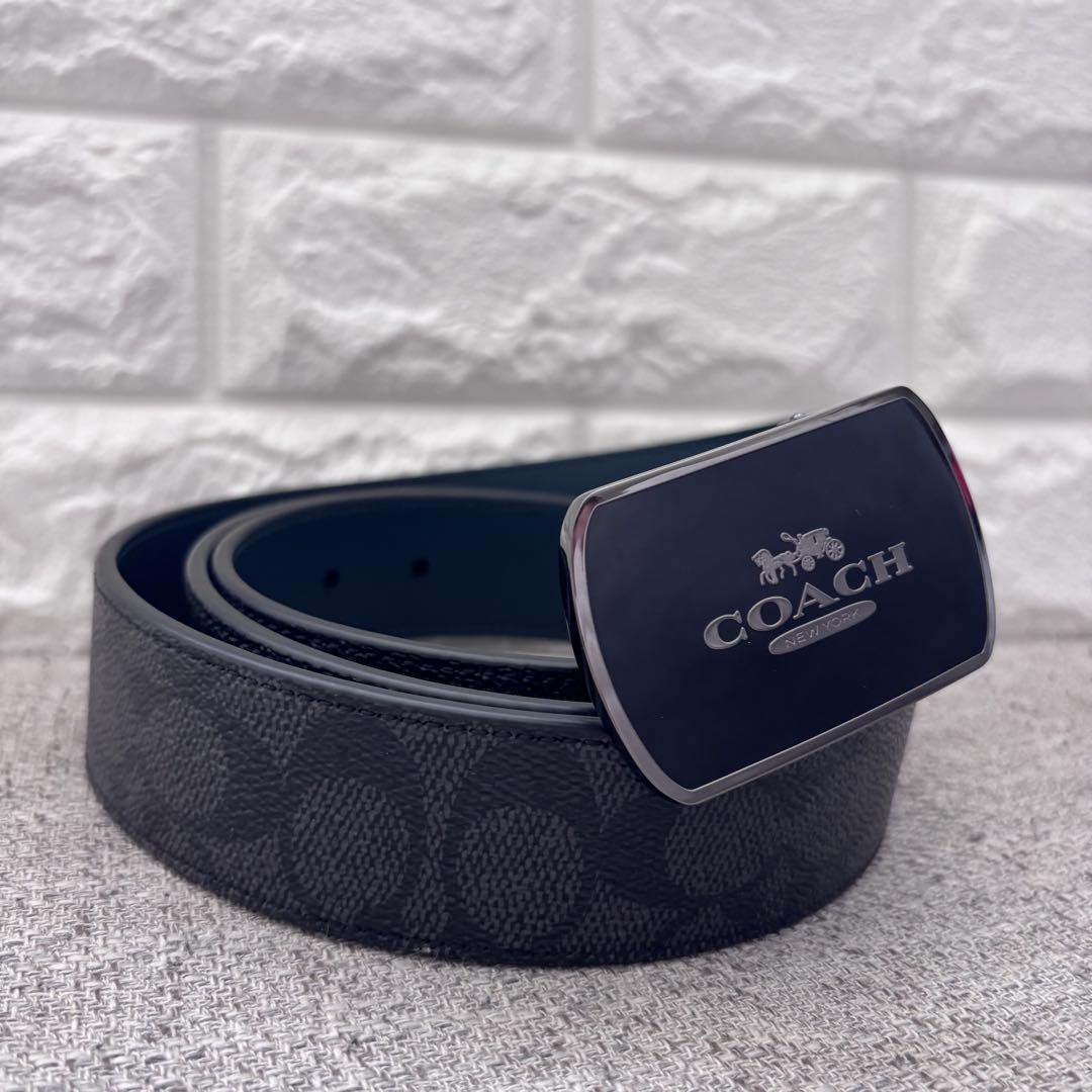 美品 COACH コーチ ブラック レザーベルト シグネチャー 長さ調節可能
