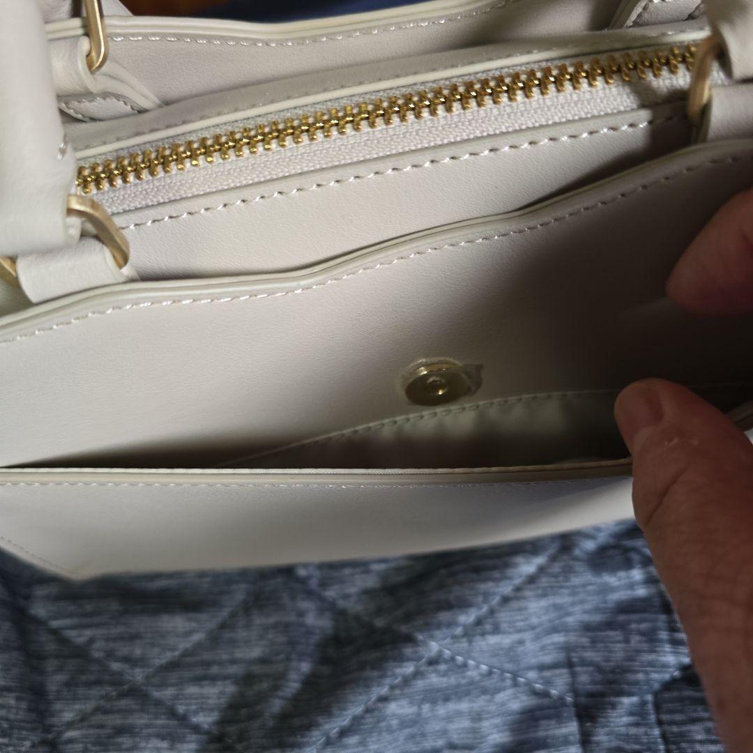 アニエスbクリーム色 ハンドバッグ 合成皮革