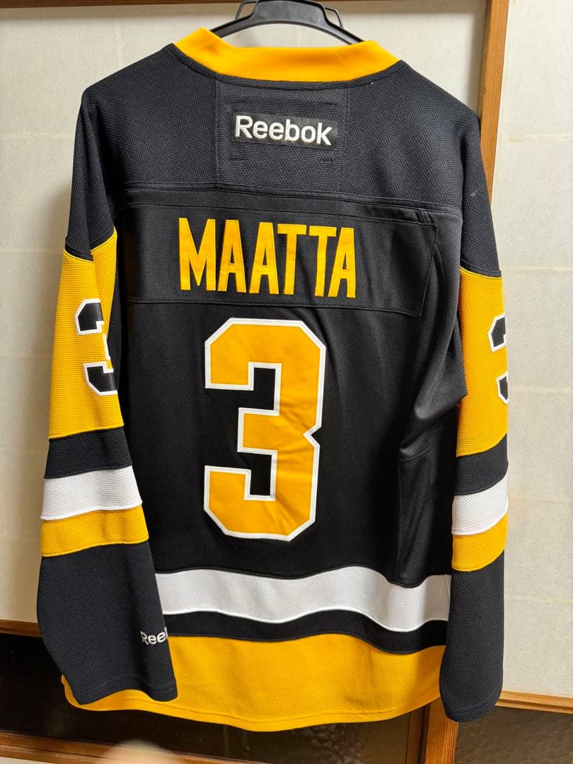 古着 Pittsburgh Penguins Reebok ユニフォーム S