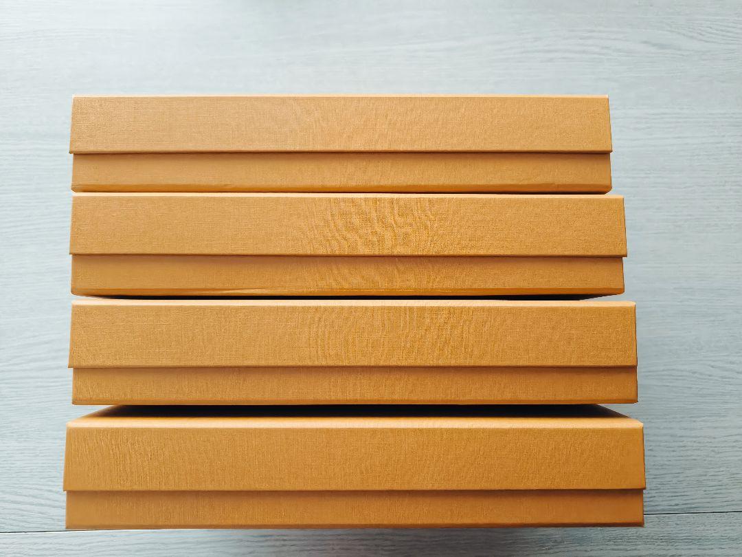 正規品　美品　ルイヴィトン マグネット式 空箱4個➕シューズ空箱2個セット ルイヴィトン マグネット付空箱×4個セット リボンとカード付き