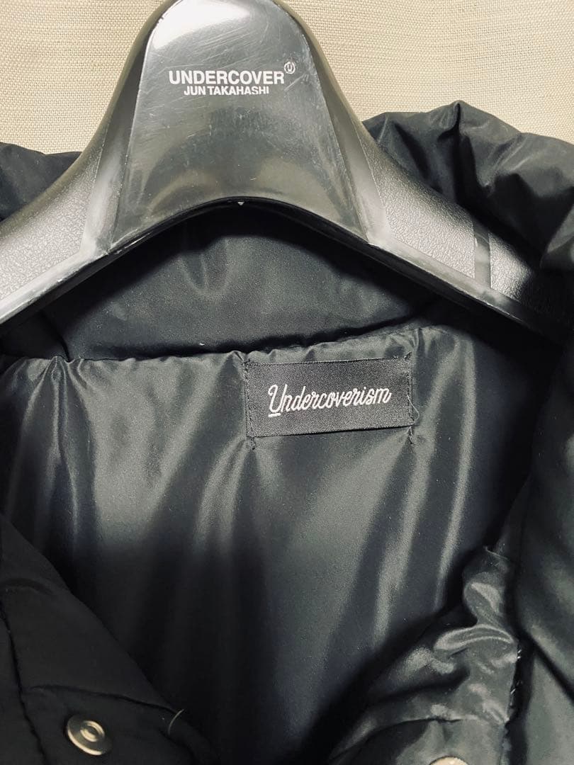美品 UNDERCOVERISM ランダムステッチダウンジャケット 美品 UNDERCOVERISM ランダムステッチダウンジャケット