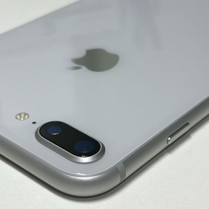 ゴステッカ⓭ iPhone 8 Plus Silver 256 GB SIMフリー Apple PrnTh-m72622873837 れたら