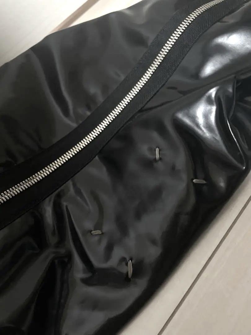 【希少品】マルジェラ ボディバッグ エナメル 画像8