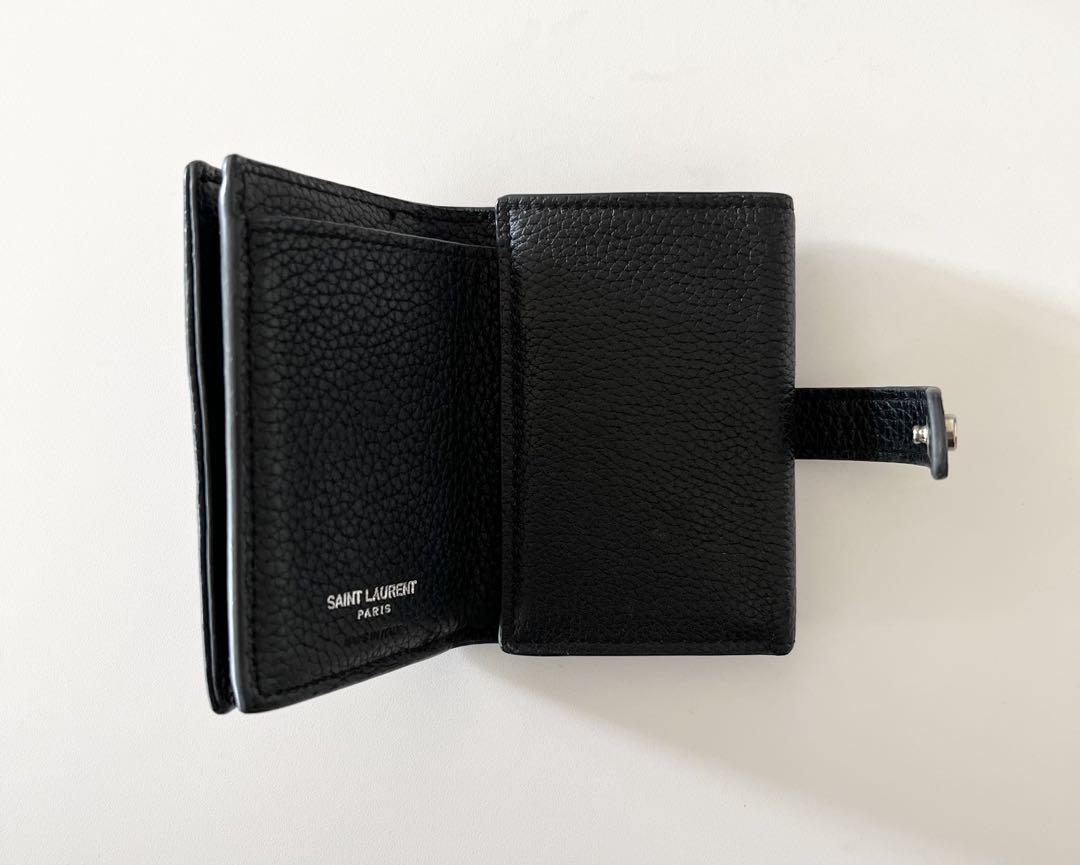 SAINT LAURENT サンローラン
サック・ド・ジュール 三つ折り財布