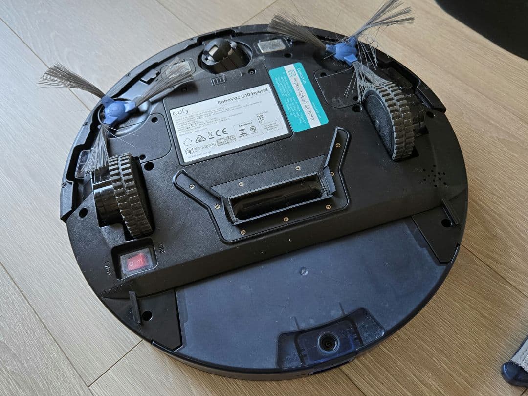 Anker Eufy RoboVac G10 Hybrid（ロボット掃除機）