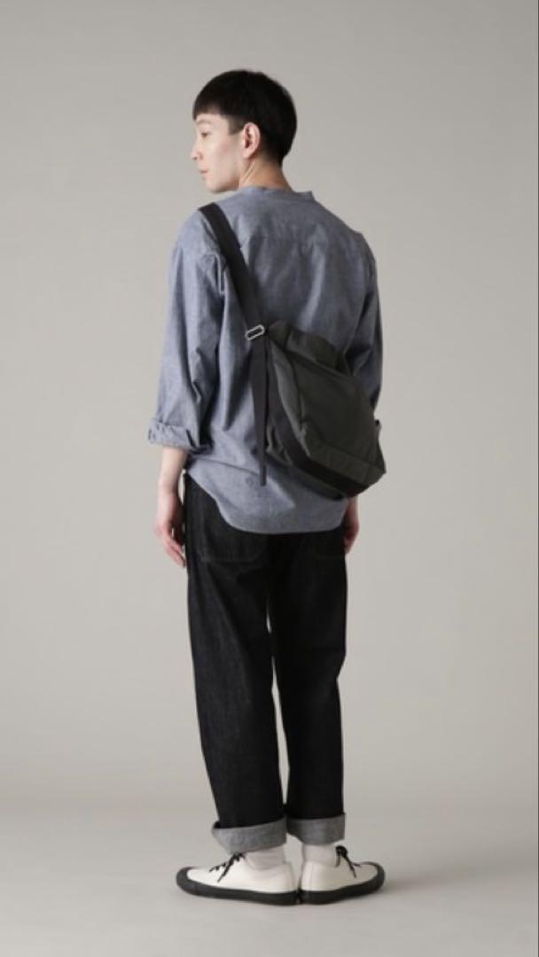 MHL. ナイロンショルダーバッグ