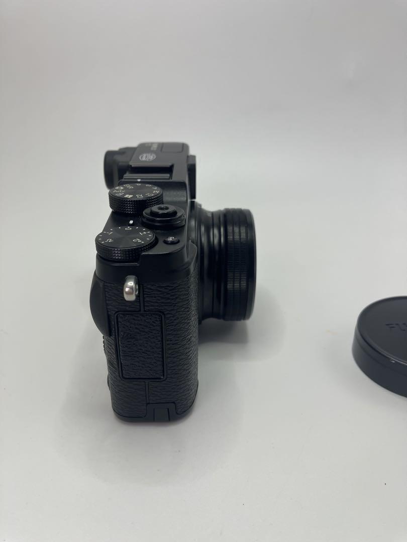 【返品保証・美品】FUJIFILM X10 コンパクトデジタルカメラ