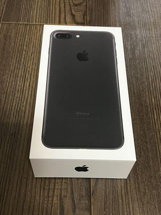 返品交換不可】【美品】iPhone 7 Plus Black 256 GB SIMフリー 売れ筋オススメ iPhone 7 SIMフリー GB 256 Black Plus スマートフォン本体