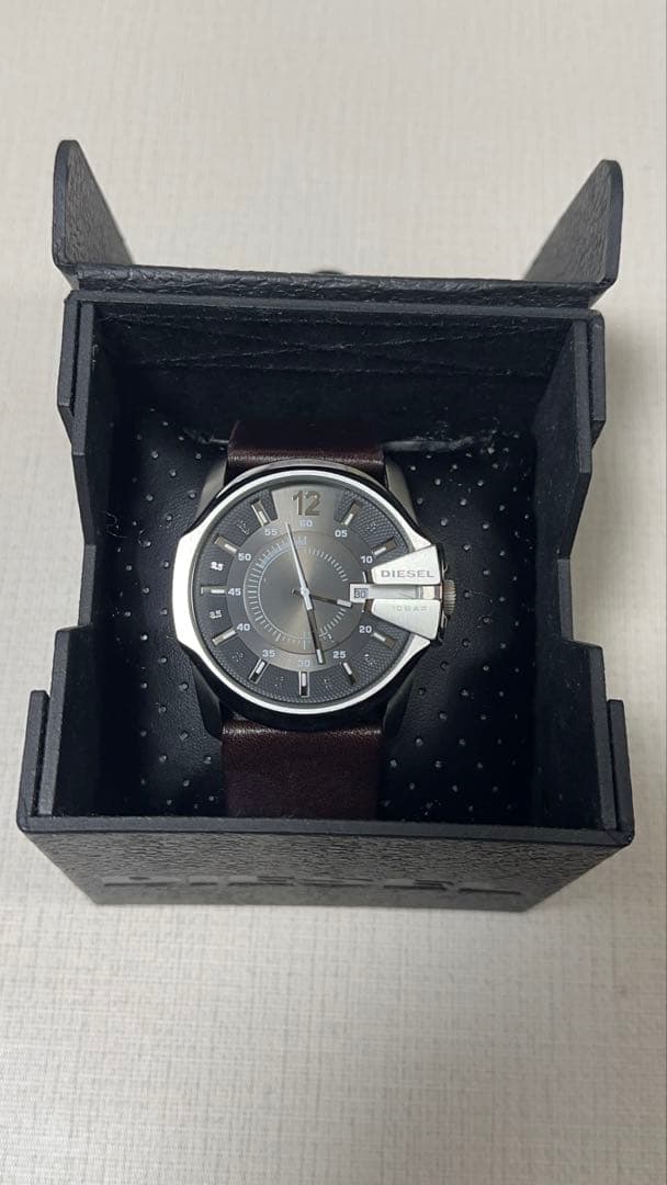 DIESEL アナログ時計MASTER CHIEF マスターチーフ DZ1206