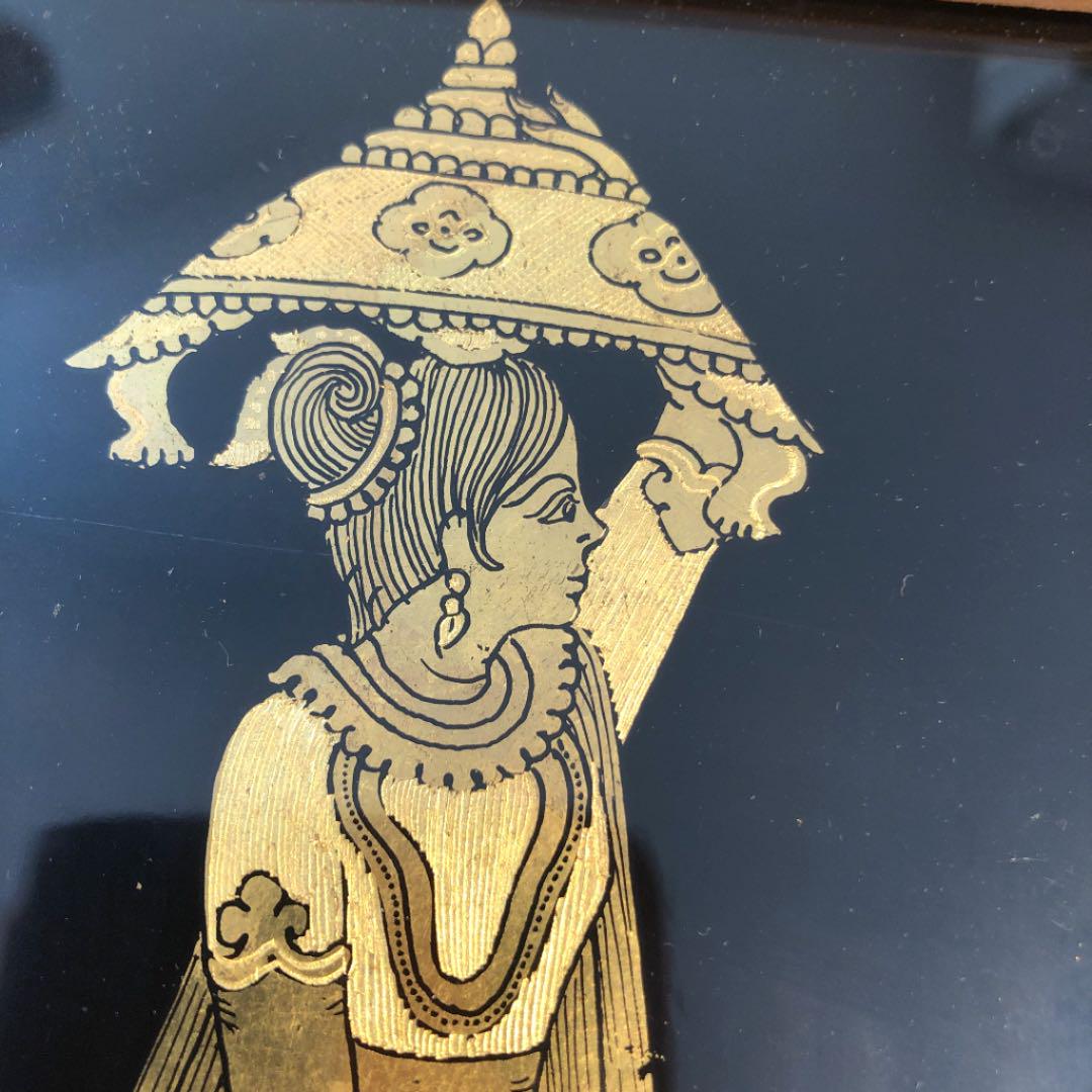 【極美品】金 女性 アート【壁掛け可能】