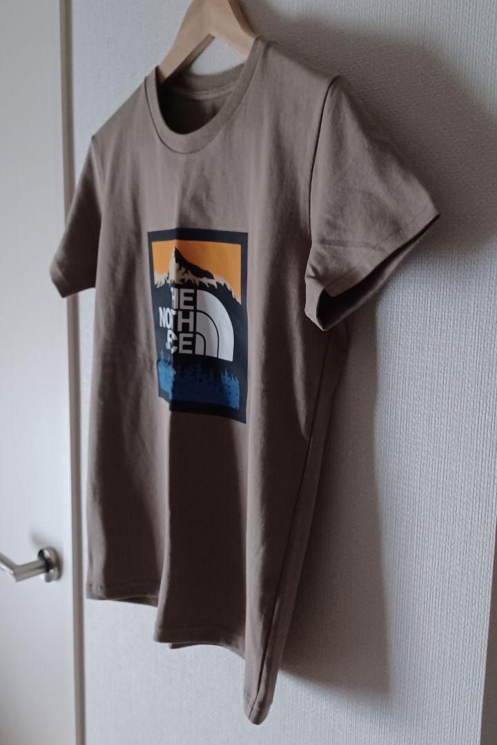 【新品タグ付】THE NORTH FACE Tシャツ FLASHDRY Lサイズ THE NORTH FACE】ノースフェイス Tシャツ Lサイズ ライトグレー