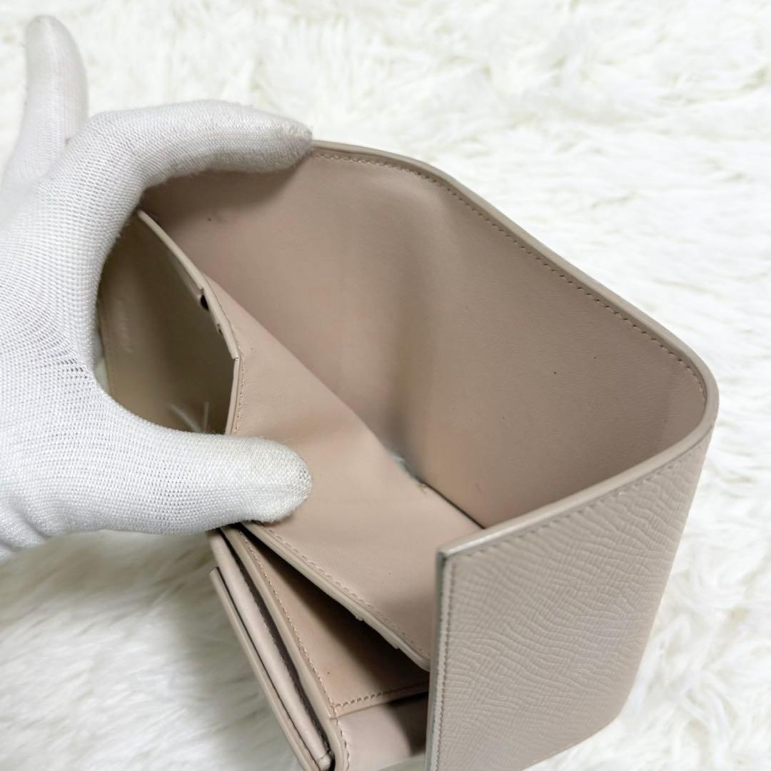 【人気】セリーヌ スモール トリフォールドウォレット レザー ベージュ 財布 【人気】セリーヌ スモール トリフォールドウォレット レザー ベージュ 財布