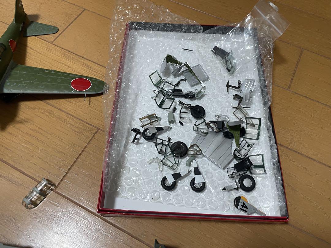 金属模型
