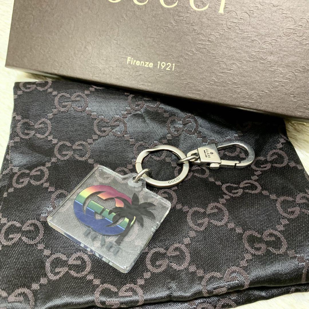 再入荷♪ GUCCI LOVED グッチ グッチ キーホルダー アクセサリー LOVED