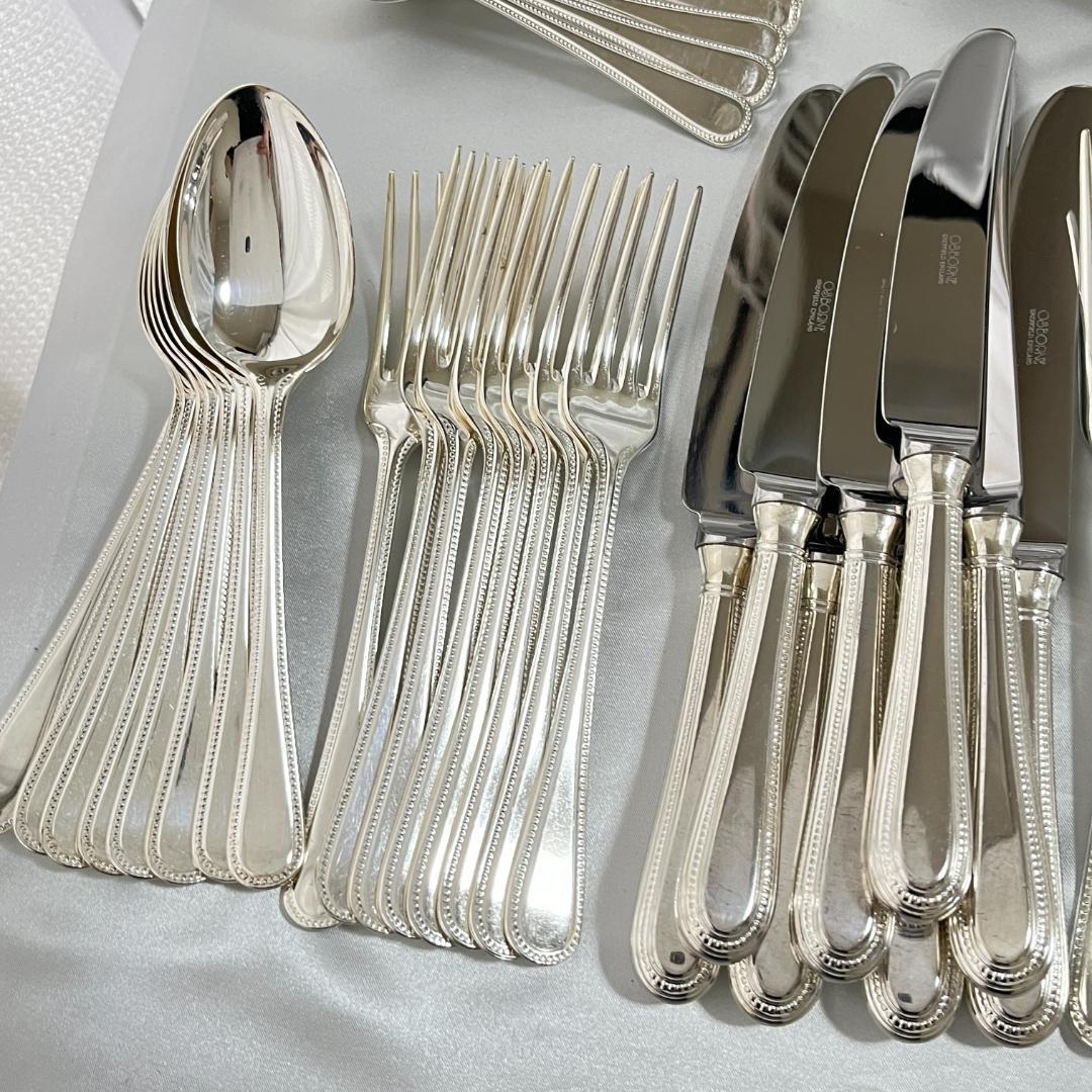 【Osborne】 パール ディナーセット 8名用58本　専用ケース
