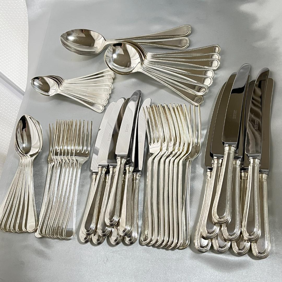 【Osborne】 パール ディナーセット 8名用58本　専用ケース