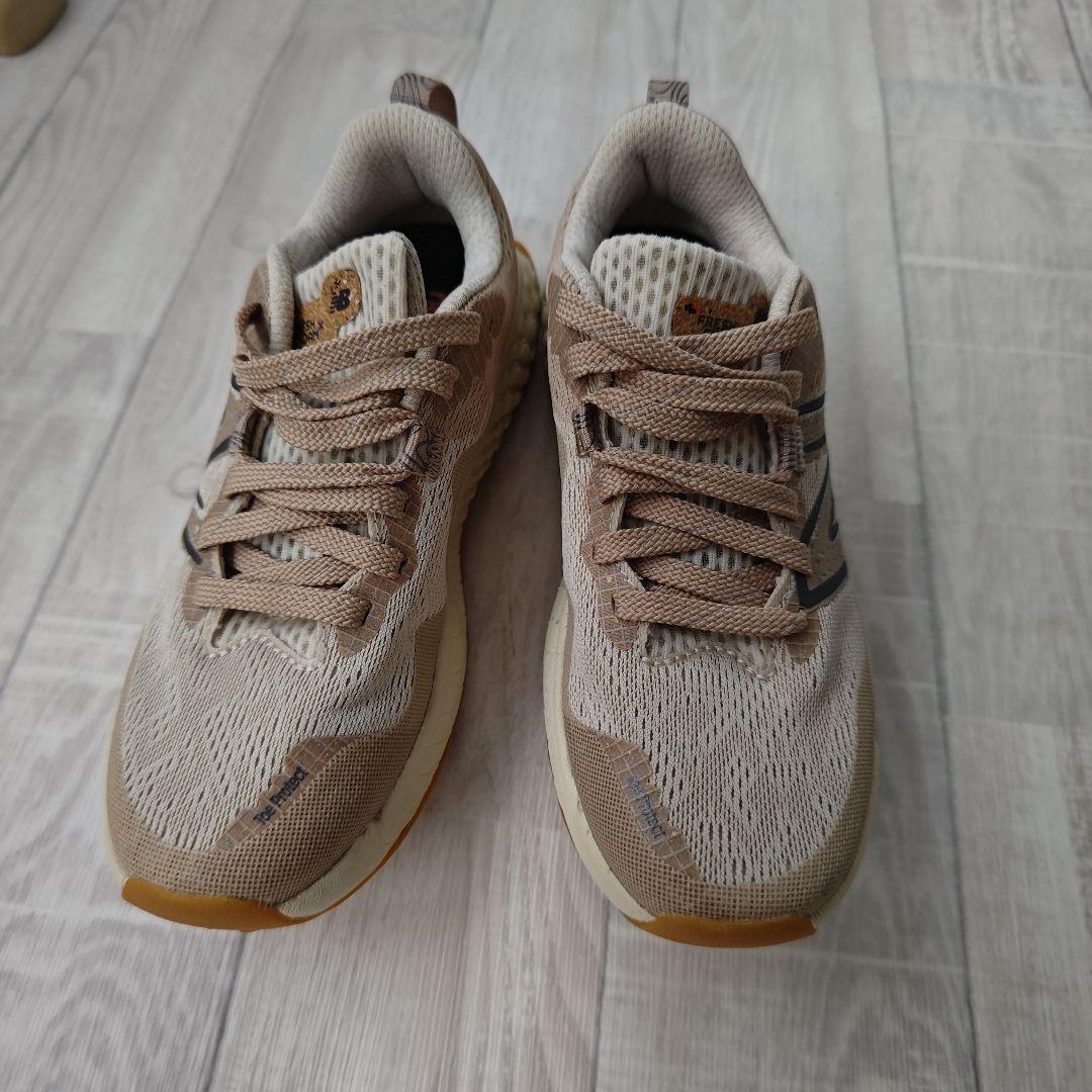 ニューバランス　23 FRESH FOAM HIERRO WTHIERO