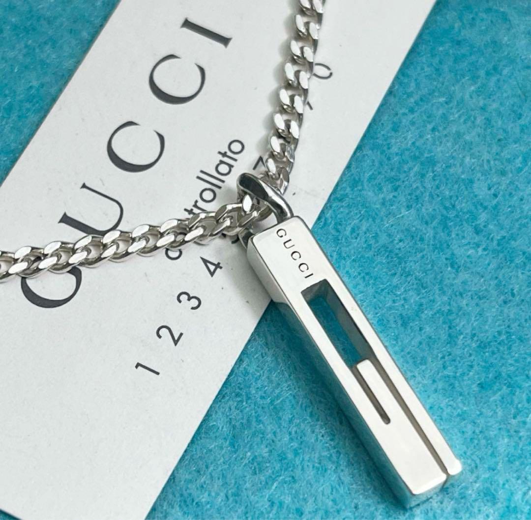 美品　GUCCI Gモチーフネックレス