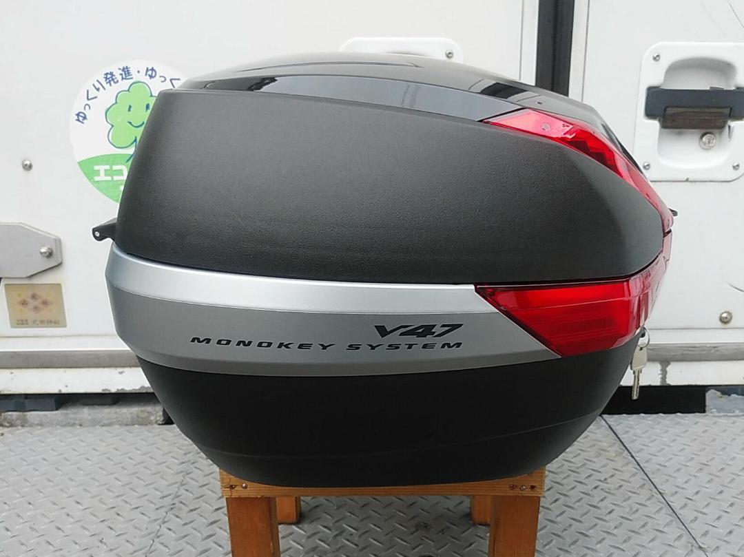 格安超歓迎 GIVI ブラック リアボックス トップケース MWGCB-m72663308209 ジビ V47 モノキーケース 大得価定番