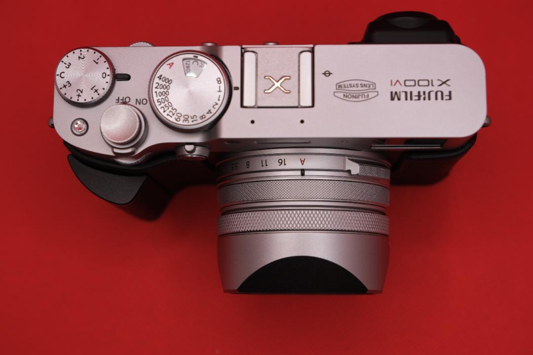 【美品】FUJIFILM X100VI シルバー 付属品多数 FUJIFILM USA | X100VI