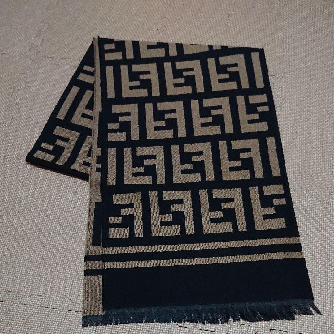限定品国産 美品 FENDI 大判マフラー ストール prCNS-m72667565958 最安値大得価