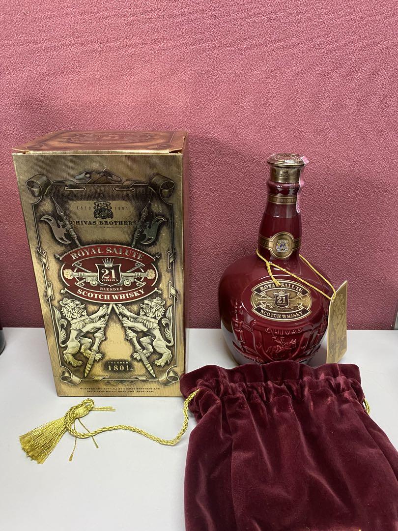 218　LOYAL SALUTE スコッチウイスキー　本体未開封品 未開封品 スコッチウイスキー ROYAL SALUTE ロイヤルサルート 21