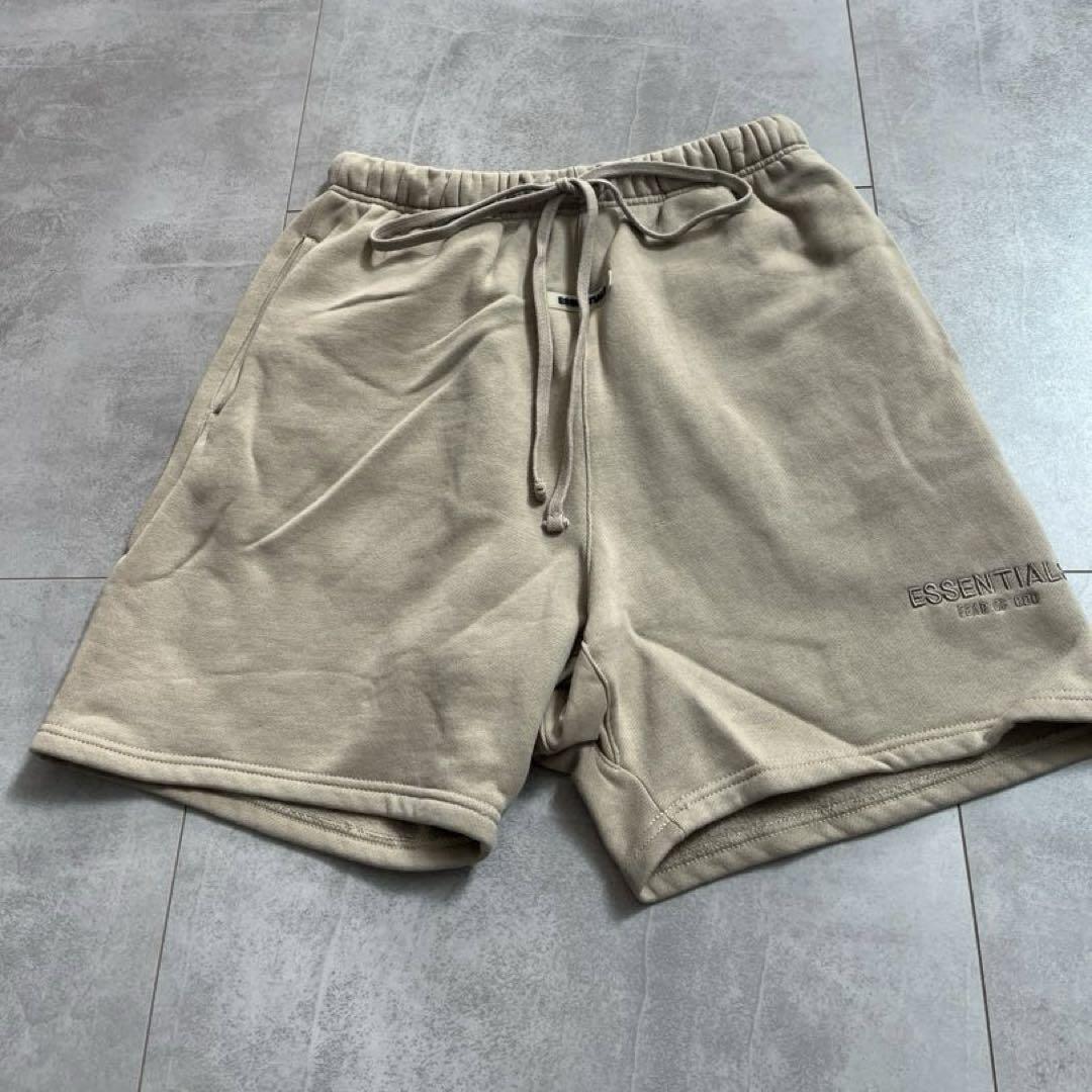 【お気にいる】 ESSENTIALSハーフパンツ Lサイズ メルカリ - パンツ