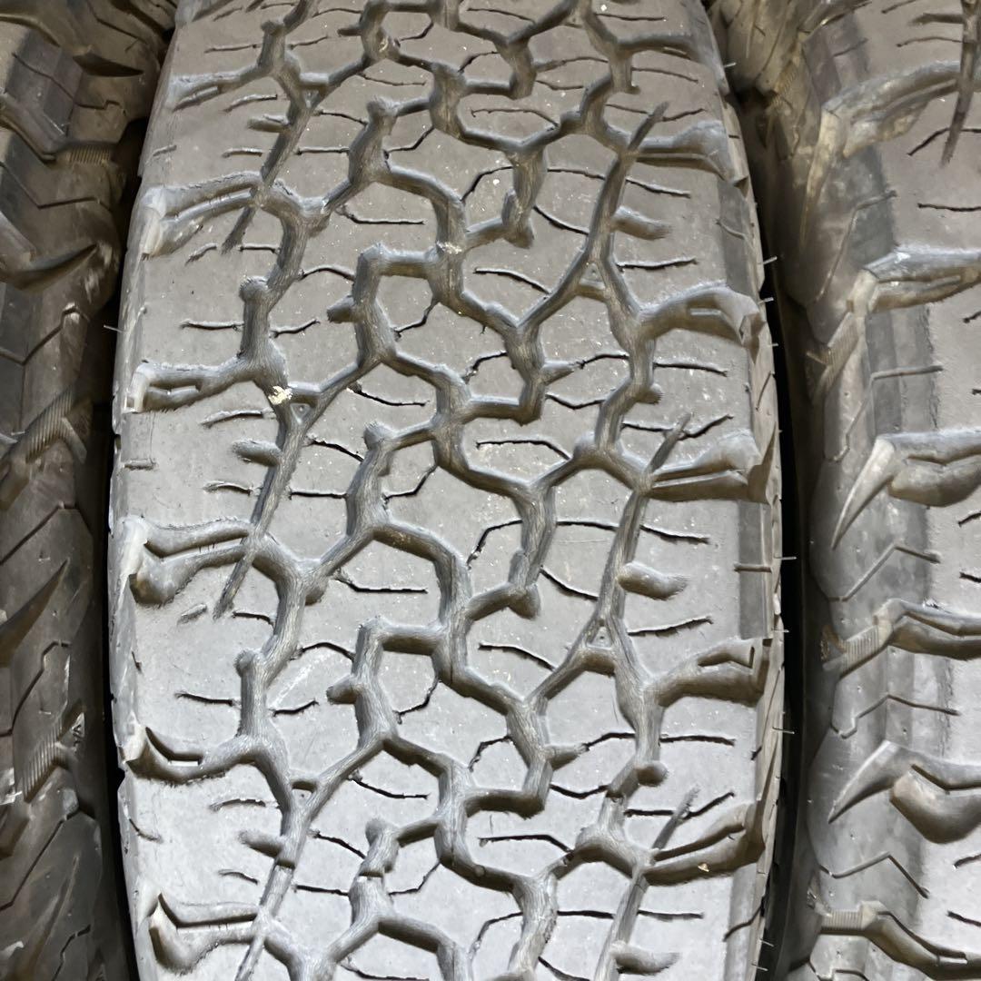 LT215/70R16 ４本セット BFG AT KO2