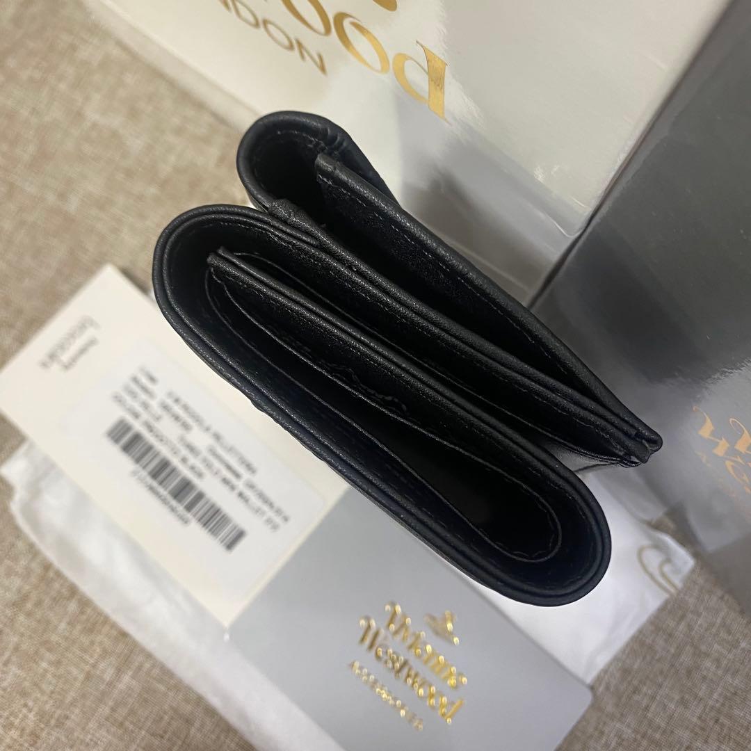新品 Vivienne Westwo 三つ折り財布 マット ブラック 新品 Vivienne Westwo 三つ折り財布 マット ブラック
