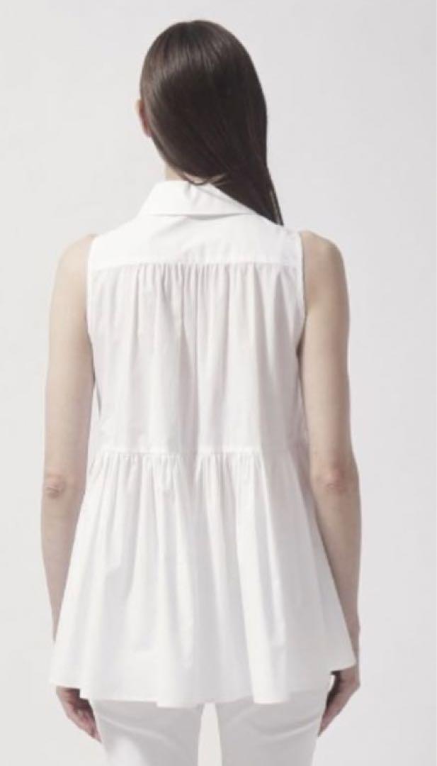 新品未使用】定価6.9万STRASBURGO カットワークノースリーブ