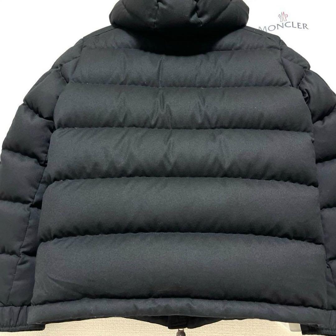 380 600円