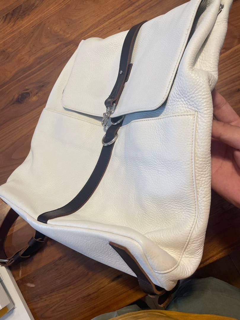 ほぼ新品ficoレザー バックパック ホワイト 日本製