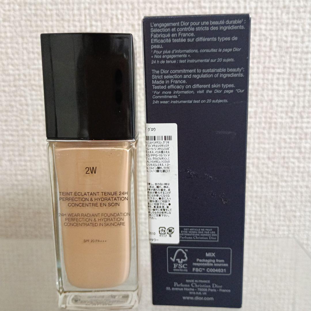 Dior☆Forever Skin Glow 2W 30ml