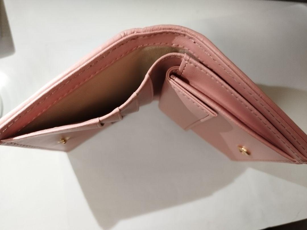 ミュウミュウ 二つ折り財布　ピンク財布