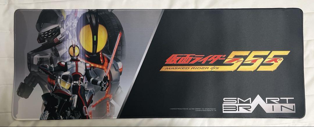 仮面ライダー555 デスクマット - メルカリ