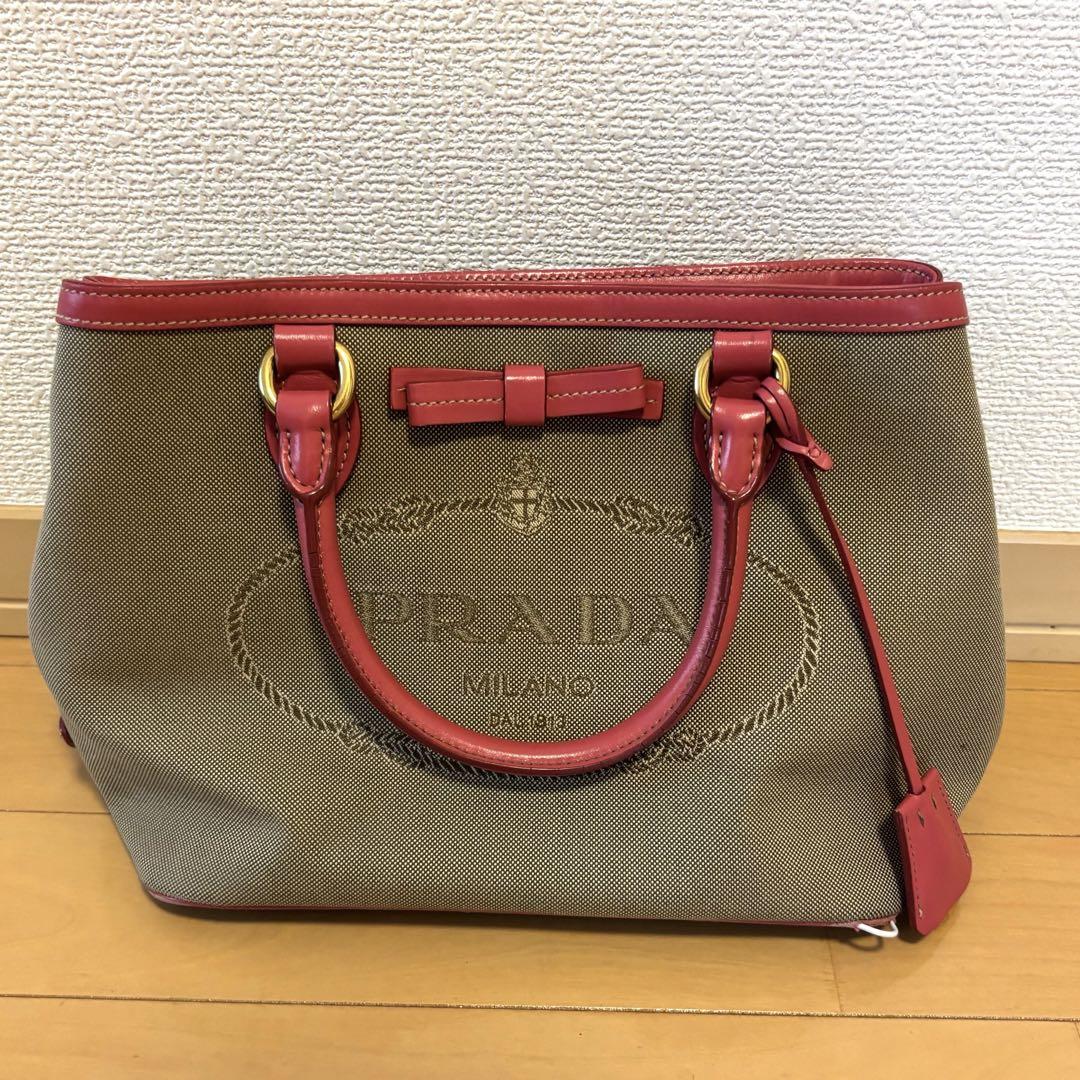 PRADA バック
