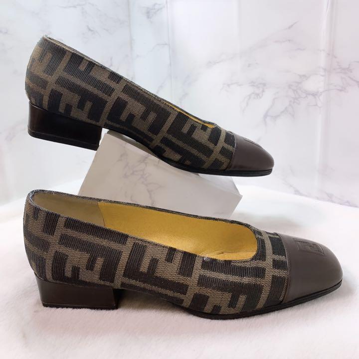 新品 ヒール パンプス フェンディ ズッカ柄 FENDI キャンバス ブラウン