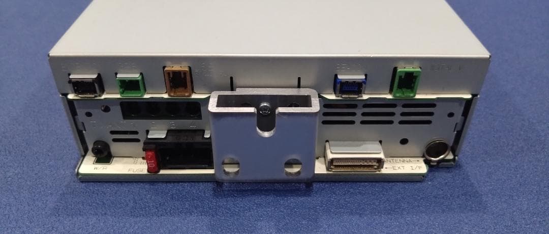 シトロエン C3 5BA-B6HN05 pioneer avic-ra801やや傷や汚れあり BRIGHTFACE_UK