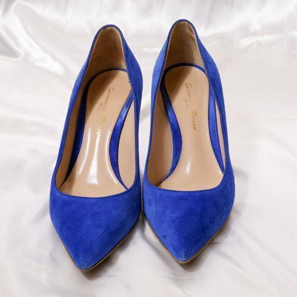ジャンヴィットロッシ Gianvito Rossi ブルー スェード パンプス 画像3