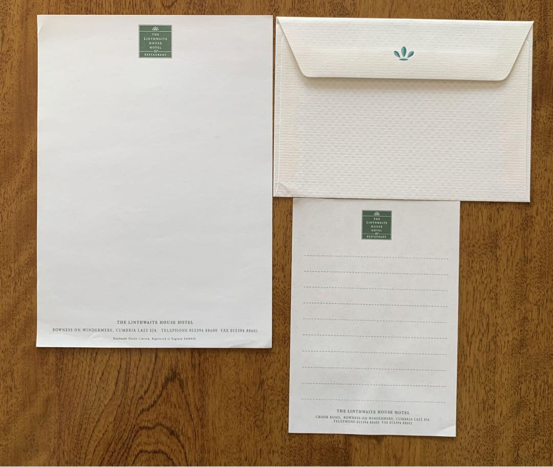 ①The Linthwaite House Hotelグッズ②英国湖水地方資料