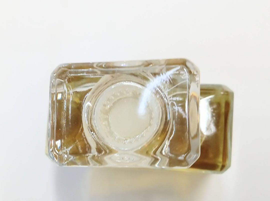 新品 CHANEL No19 シャネル 香水 オードパルファム 50ml