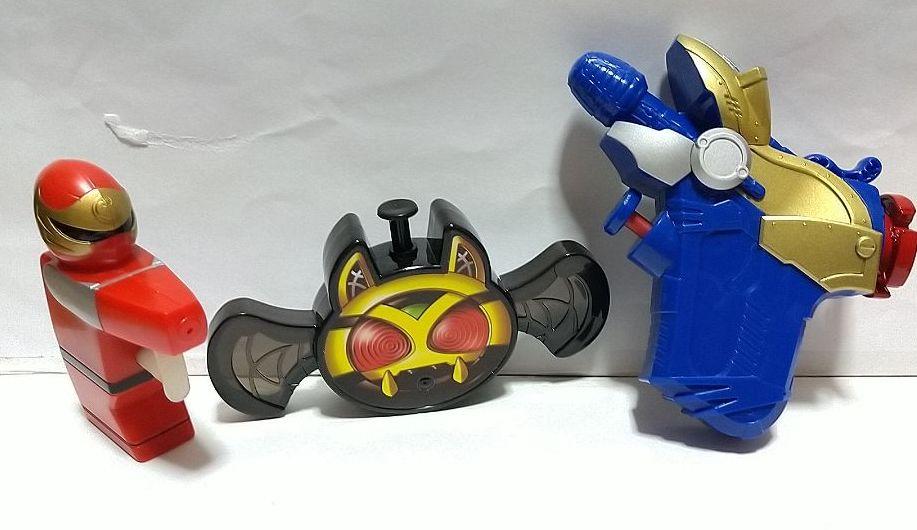メルカリ てれびくん付録 ハリケンレッド キバット ガマガマ銃 水鉄砲セット 特撮 500 中古や未使用のフリマ メルカリ てれびくん付録 ハリケンレッド キバット ガマガマ銃 水鉄砲セット 特撮 500 中古や未使用のフリマ