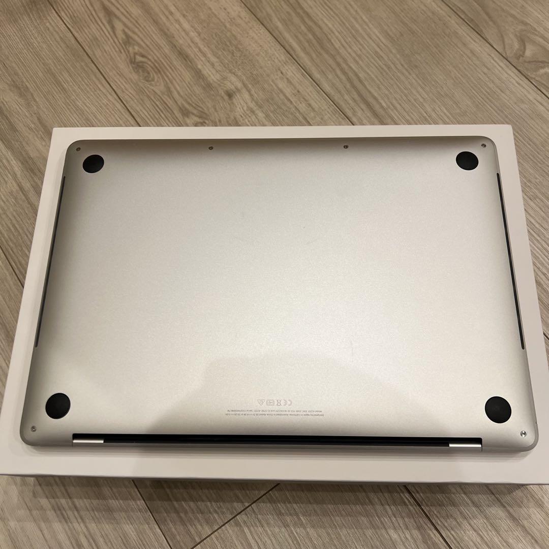 MacBookPro 13インチ 2020 1TB