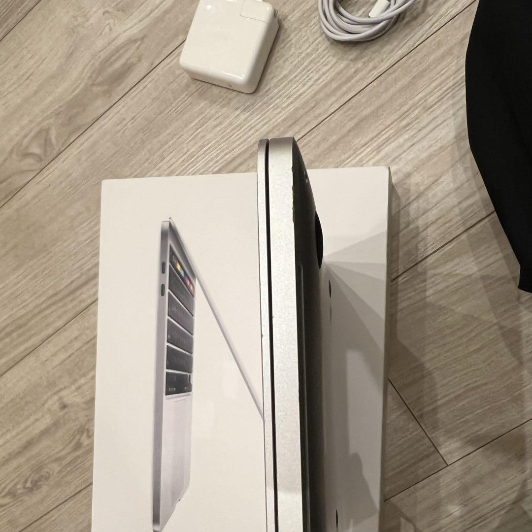 MacBookPro 13インチ 2020 1TB