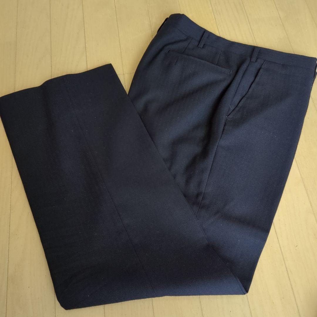 濃紺のスーツセット（ジャケット、ベスト、パンツ）98YAB7　美品