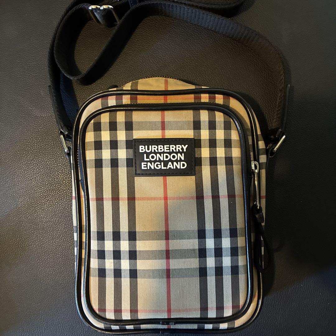 送料関税込☆BURBERRY ヴィンテージ チェック ショルダーバッグ バーバリー(BURBERRY)バーバリー ヴィンテージチェック