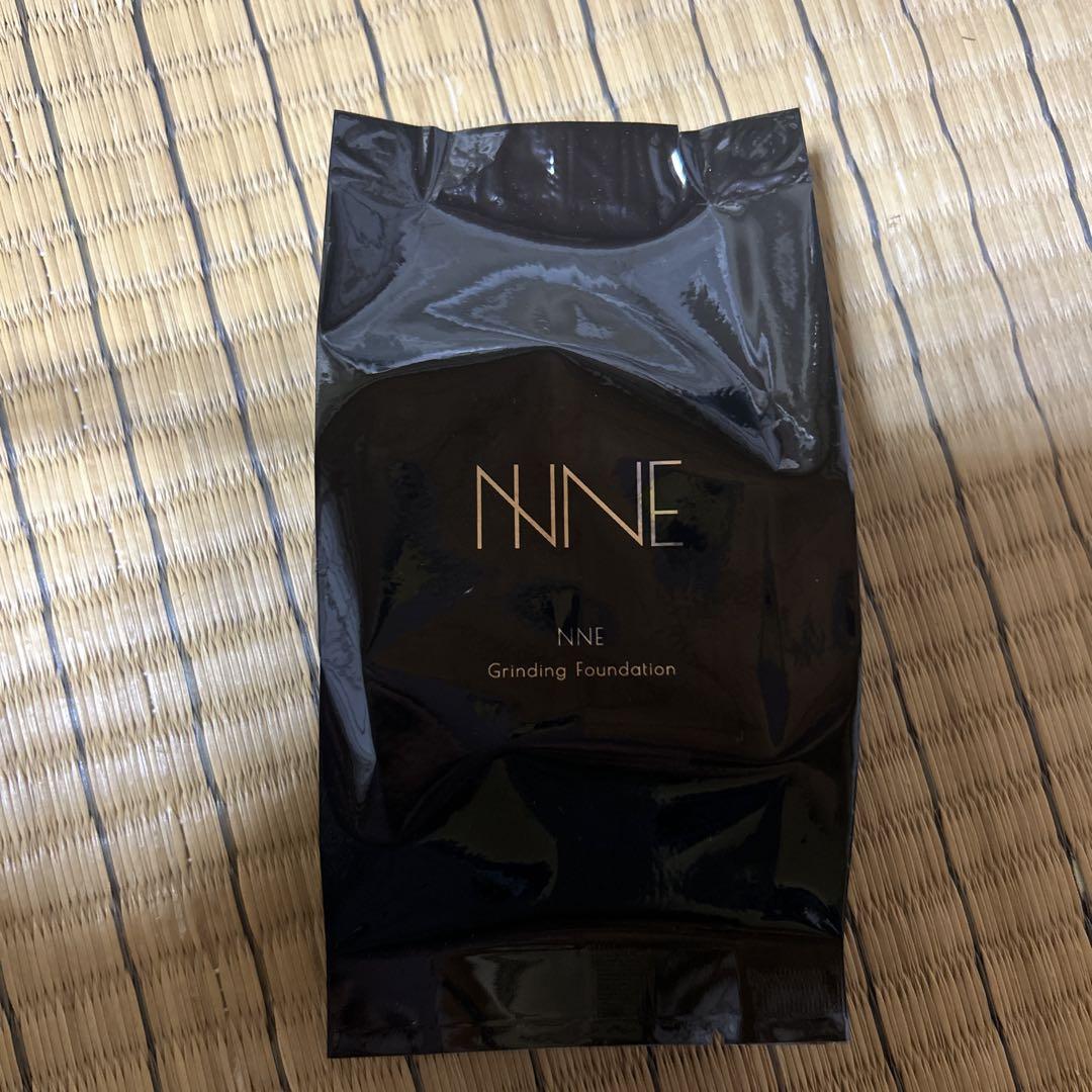【新品未開封】NNEグラインディングファンデーションライトベージュ　リフィル2個 NNE グラインディングファンデーション ライトベージュ リフィル