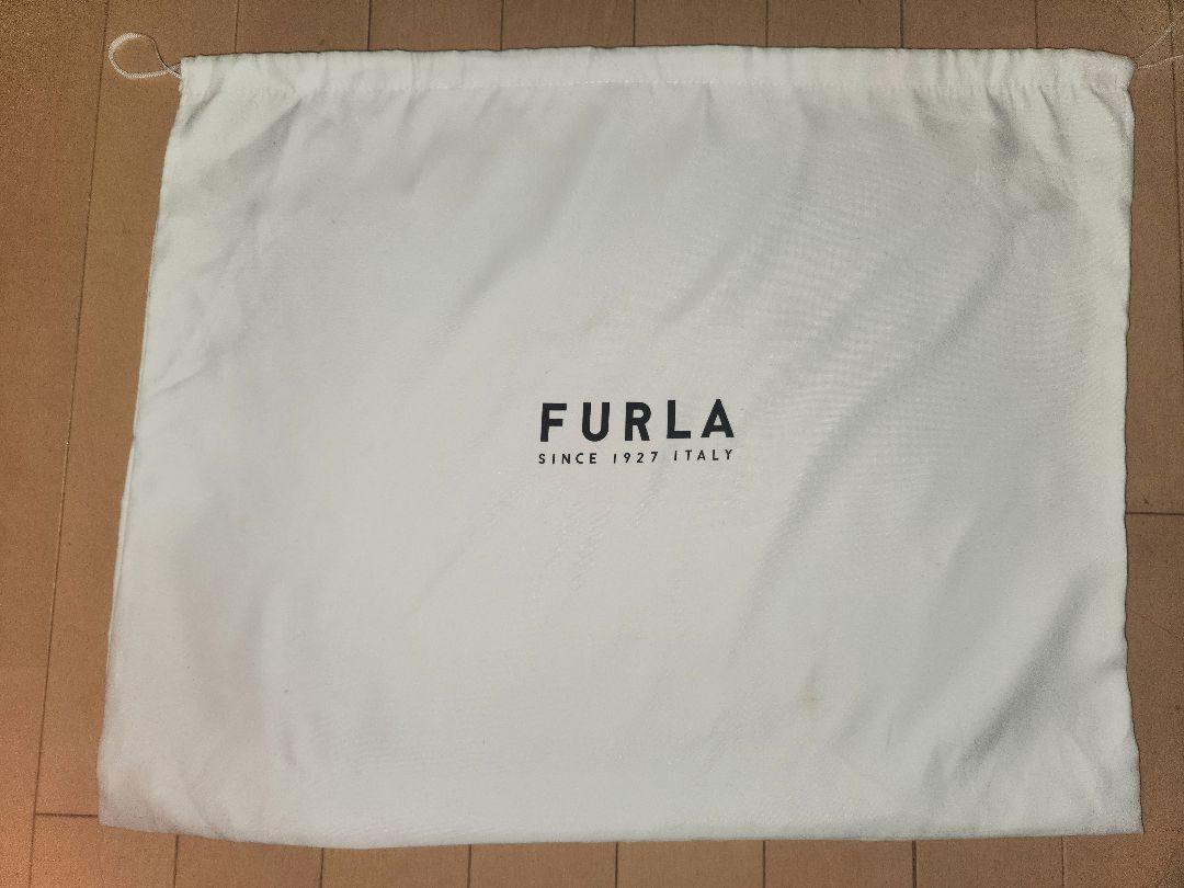 美品) FURLA フルラ VILLA M TOTE ストラップ付き